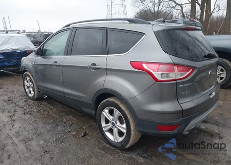 2014 Ford Escape Se z USA, uszkodzony, nr VIN 1FMCU0GXXEUD93022